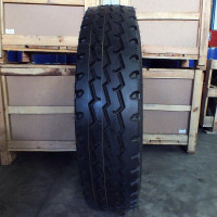 Шина R20 11,00 18нс HS268 152/149K с камерой и обо...